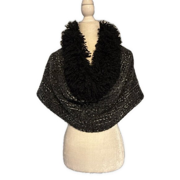 Sfizio Black Gray White Wool Fuzzy Crop Poncho Cape Shawl Wrap - Picture 1 of 6